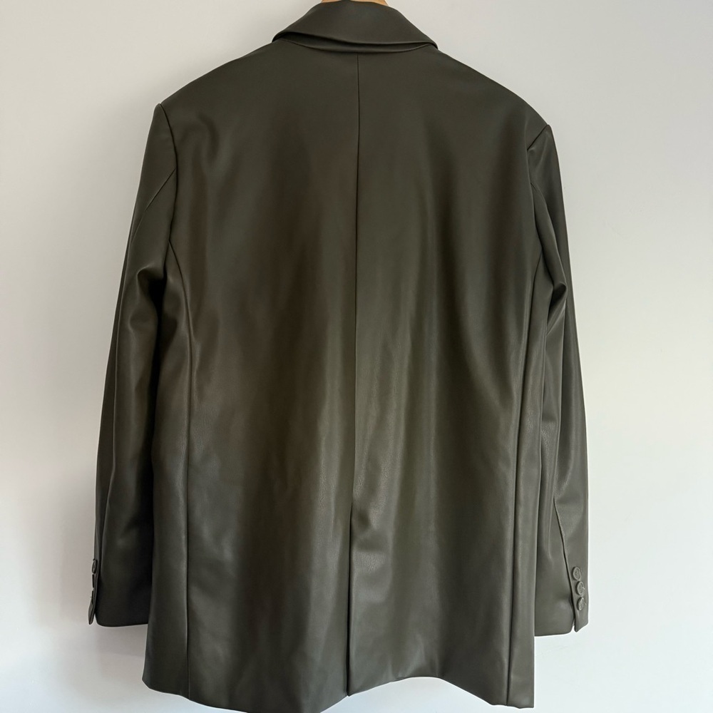Blank NYC Olive Green Vegan Leather blazer Size: M - Picture 3 of 5